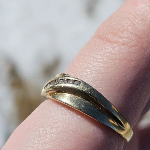 10K Yellow Gold Imitation Bypass Diamond Channel Set Men's Band Ring Size 9.75